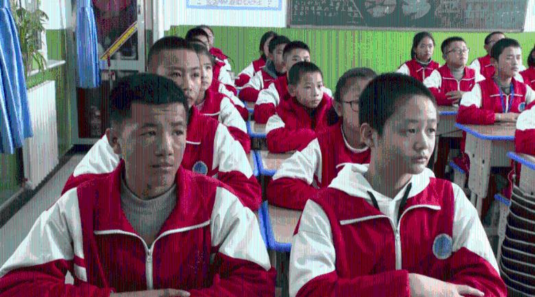 民警赌博会拘留吗？游戏画面